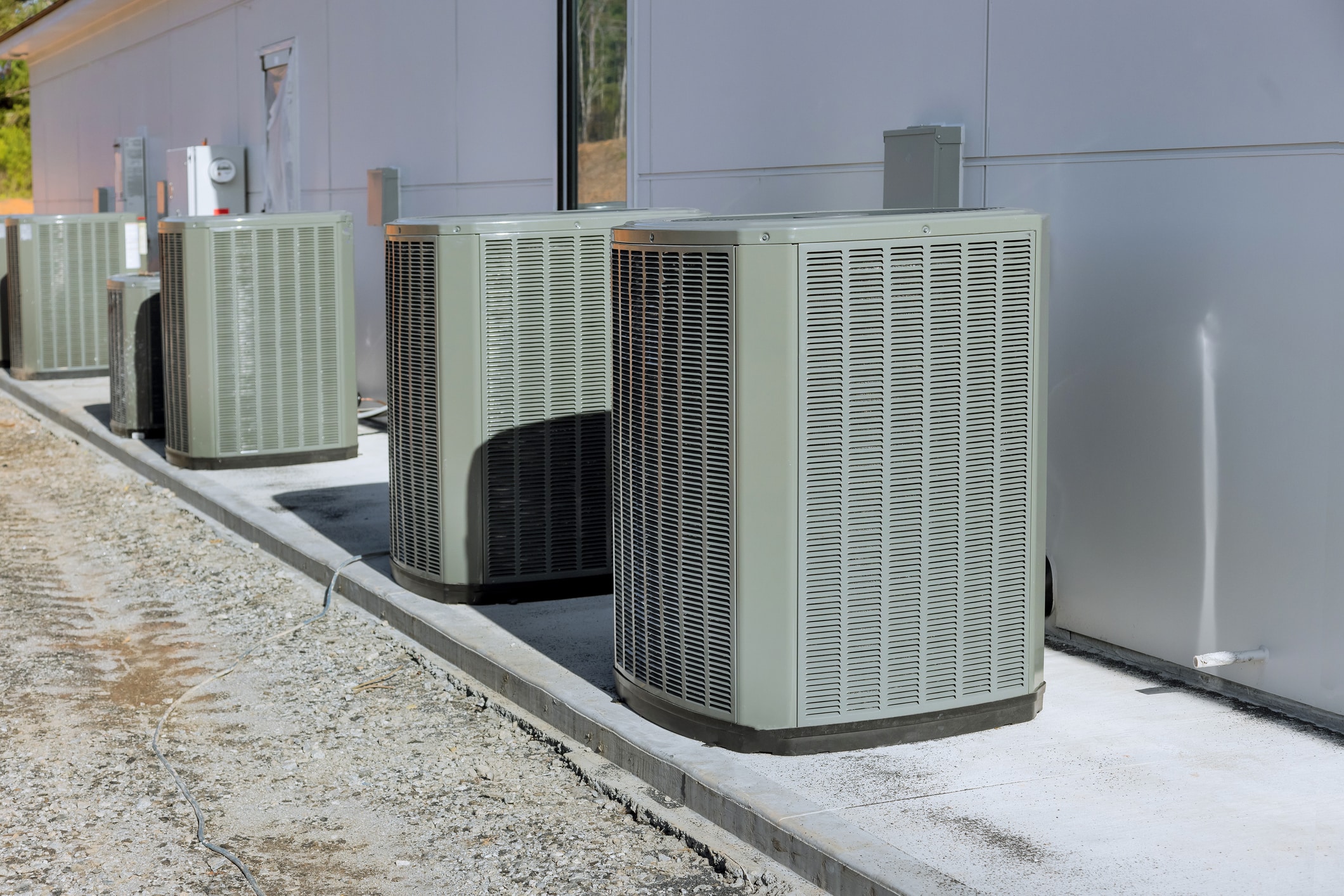 DIFFERENT-TYPES-OF-AIR-CONDITIONING-SYSTEMS
